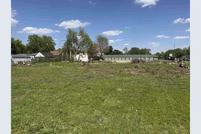 1465 Bayliss Avenue, Beloit, WI 53511 - Photo 1