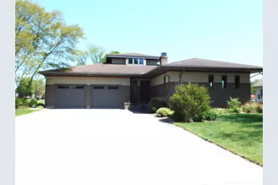 555 N Washington Street, Spring Green, WI 53588 - Photo 1