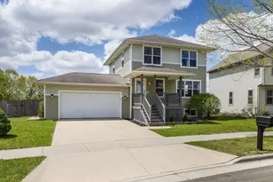 268 Sweet Grass Dr, Sun Prairie, WI 53590 - Photo 1