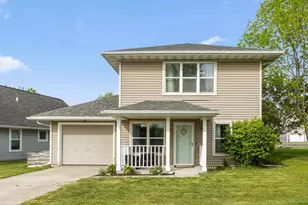 267 Sweet Grass Dr, Sun Prairie, WI 53590 - Photo 1