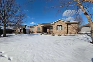 9714 Shadow Wood Dr, Madison, WI 53593 - Photo 1