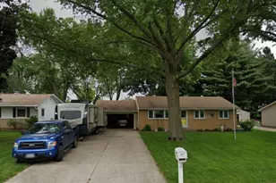 2537 Sunshine Dr, Beloit, WI 53511 - Photo 1