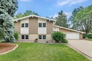 1309 Kuhle Dr, Sun Prairie, WI 53590 - Photo 1