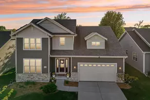 1310 Blazingstar Ln, Sun Prairie, WI 53590 - Photo 1