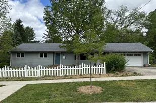 324 E Dean Ave, Madison, WI 53716 - Photo 1