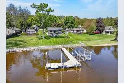 10094 N Bigalow Lane, Edgerton, WI 53534 - Photo 1