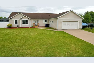 1001 Riverwood Place, Sparta, WI 54656 - Photo 1