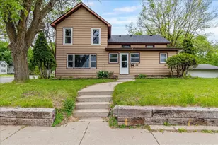 128 Franklin St, Sparta, WI 54656 - Photo 1
