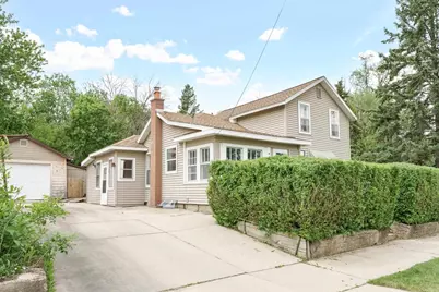 320 S Pearl Street, Janesville, WI 53548 - Photo 1