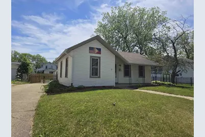 412 N Chatham Street, Janesville, WI 53548 - Photo 1