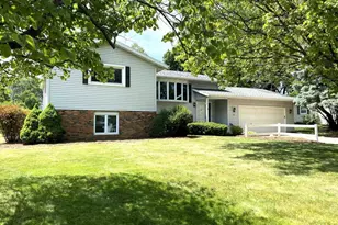 210 Avalon Rd, Columbus, WI 53925 - Photo 1