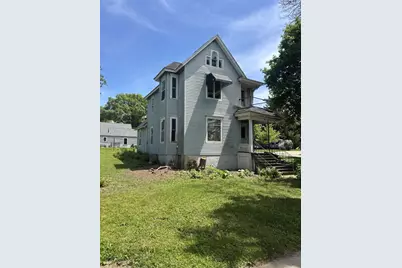 221 S 4th Street, Mount Horeb, WI 53572 - Photo 1
