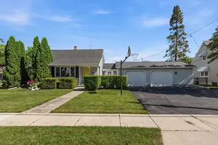 704 E South St, Beaver Dam, WI 53916 - Photo 1