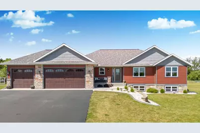 W7431 White Oak Run, Pardeeville, WI 53954 - Photo 1
