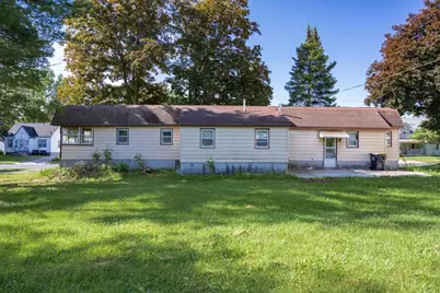 433 West Avenue, Mauston, WI 53948 - Photo 1