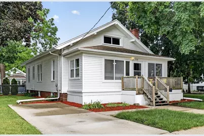 516 N Walnut Street, Janesville, WI 53548 - Photo 1