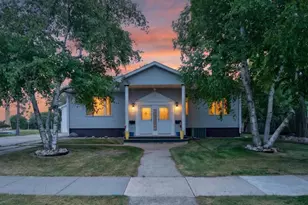 1126 Fillmore Ave, Oshkosh, WI 54902 - Photo 1