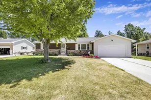 1101 N Water St, Watertown, WI 53098 - Photo 1