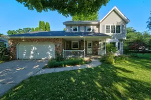 8 Darien Cir, Madison, WI 53717 - Photo 1