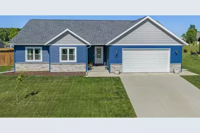 2055 Willow Run, Reedsburg, WI 53959 - Photo 1