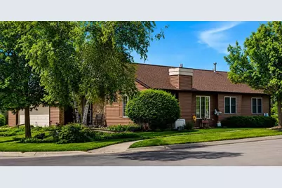 1352 Windsor Circle, Watertown, WI 53098 - Photo 1