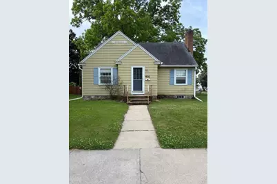 402 9th Street, Baraboo, WI 53913 - Photo 1