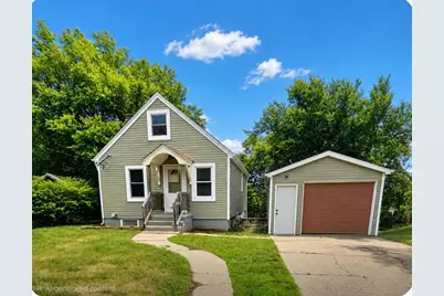 1651 6th Street, Beloit, WI 53511 - Photo 1