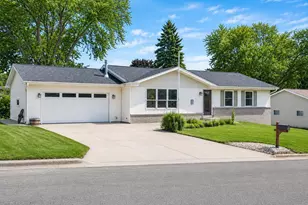 929 4th St, Monroe, WI 53566 - Photo 1