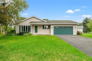 6302 Dylyn Dr, Madison, WI 53719 - Photo 1