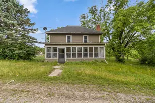 230 E Van Buren St, Poynette, WI 53955 - Photo 1