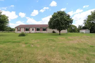 2209 S Ellis Rd, Janesville, WI 53548 - Photo 1