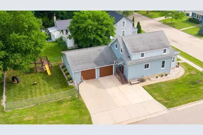 621 Dallas Street, Sauk City, WI 53583 - Photo 1