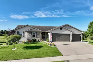 1128 Crestline Dr, Milton, WI 53563 - Photo 1