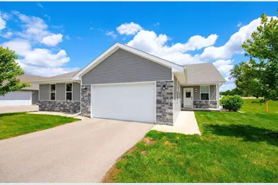 137 Bristle Way, Edgerton, WI 53534 - Photo 1