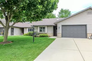 513 Woodland Dr, Jefferson, WI 53549 - Photo 1