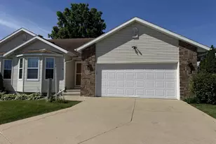 1002 N 2nd St, Monroe, WI 53566 - Photo 1