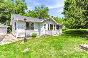100 Mound View Dr, Friendship, WI 53934 - Photo 1