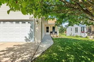 573 N Wisconsin St, Berlin, WI 54923 - Photo 1