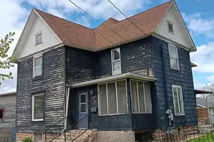 122 W Church St, Columbus, WI 53925 - Photo 1