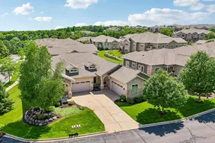 9007 Royal Oaks Cir, Madison, WI 53593 - Photo 1