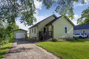 133 Walker St, Janesville, WI 53536 - Photo 1