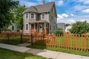 948 Harrison Ave, Beloit, WI 53511 - Photo 1