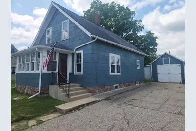 101 S Oak Street, North Freedom, WI 53951 - Photo 1