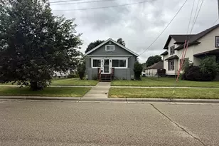 607 N Palm St, Janesville, WI 53548 - Photo 1