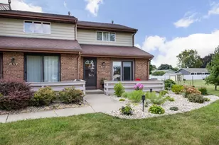 1435 Laramie Ln, Janesville, WI 53546 - Photo 1