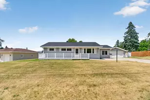 500 Newville St, Edgerton, WI 53534 - Photo 1