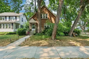 802 Emerson St, Madison, WI 53715 - Photo 1