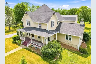 704 E Sherman Avenue, Fort Atkinson, WI 53538 - Photo 1