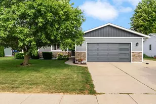 52 Hancock Ln, Janesville, WI 53536 - Photo 1