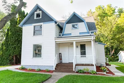 140 Windsor Street, Sun Prairie, WI 53590 - Photo 1